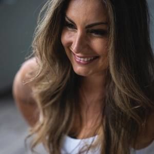 Meet your Posher, Adriana